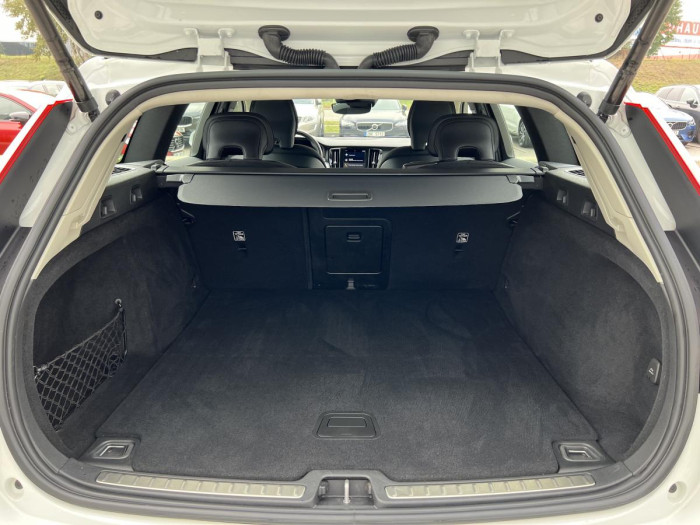 Volvo V60 D4 AWD MOMENTUM Aut 1.maj. 2.0 d Momentum