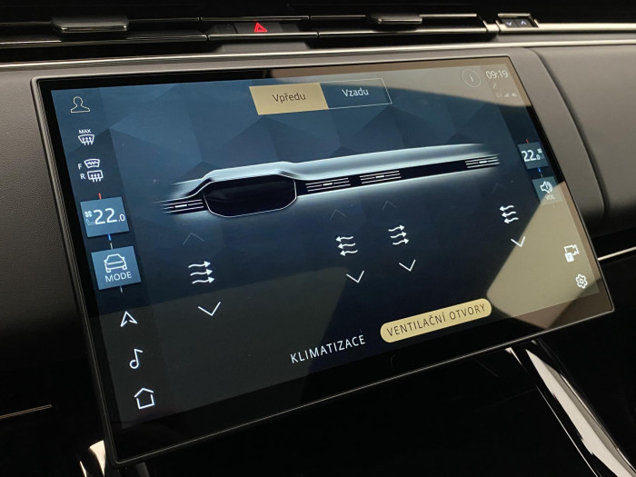 Land Rover Range Rover Sport D250 DYNAMIC REZERVACE 3.0 d Dynamic