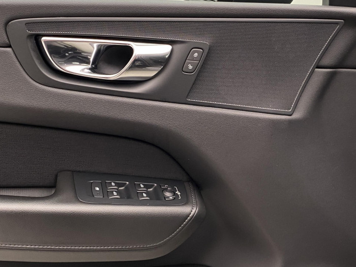 Volvo XC60 D3 MOMENTUM CZ 2.0 d Momentum