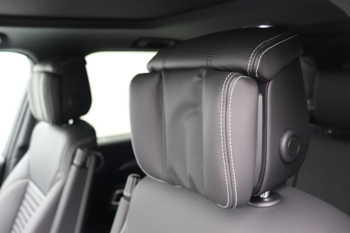 Land Rover Discovery D250 R-DYNAMIC SE REZERVACE 3.0 d Dynamic SE