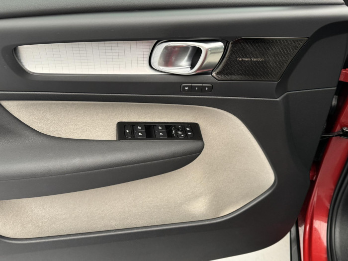 Volvo XC40 T3 MOMENTUM CZ 1.5 Momentum