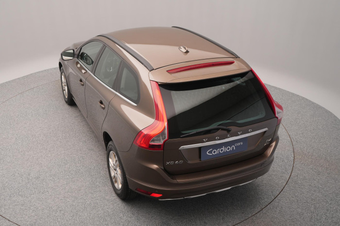 Volvo XC60 D4 MOMENTUM AUT CZ 2.4 d Momentum