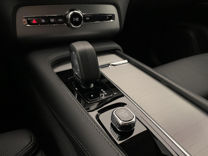 Volvo XC90 B5 AWD PLUS REZERVACE