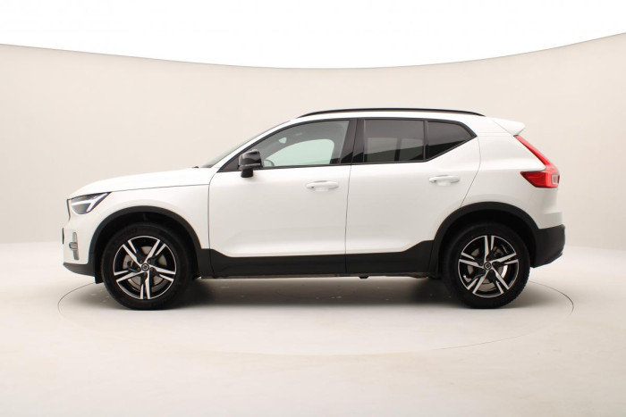 Volvo XC40 B3 DARK PLUS AUT CZ 1.maj