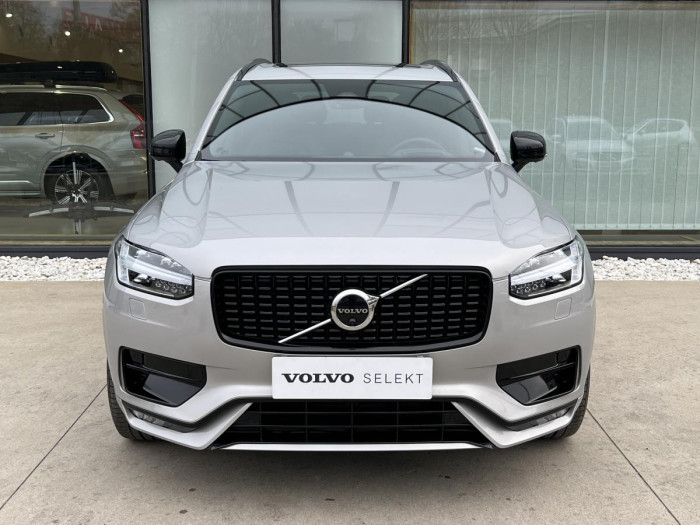 Volvo XC90 B5 AWD ULTIMATE DARK AUT 1.maj