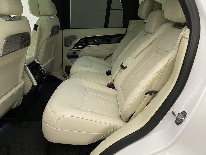 Land Rover Range Rover P530 AUTOBIOGRAPHY REZERVACE