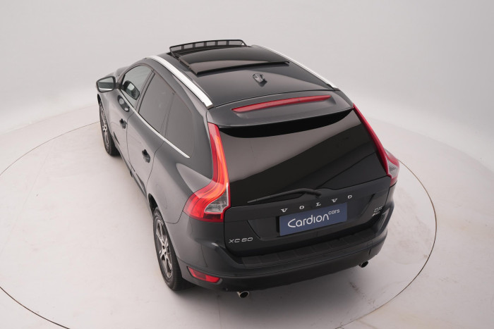 Volvo XC60 D5 AWD SUMMUM 2.4 d Summum