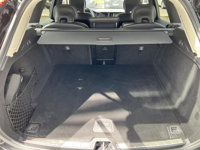 Volvo XC60 B4 AWD MOMENTUM Aut 1.maj. 2.0 Momentum