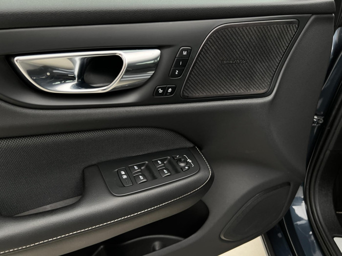 Volvo S60 T5 R-DESIGN AUT