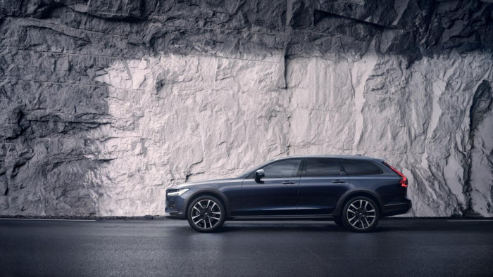 Volvo V90 B4 AWD CROSS COUNTRY ULTIMATE