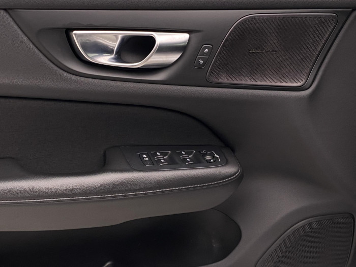 Volvo V60 B4 MOMENTUM AUT 2.0 Momentum