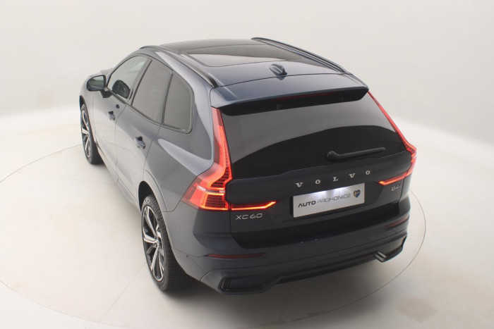 Volvo XC60 B4 AWD AUT DARK ULTIMATE