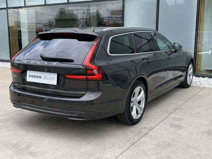 Volvo V90 D4 MOMENTUM PRO Aut 1.maj. 2.0 d Momentum