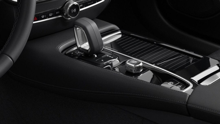 Volvo V60 T6 AWD Plug-in Hybrid CORE