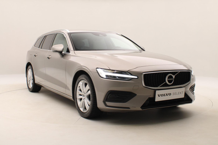 Volvo V60 D3 MOMENTUM AUT CZ  REZERVACE 2.0 d Momentum