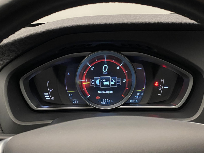Volvo V40 D2 MOMENTUM 1.6 d Momentum