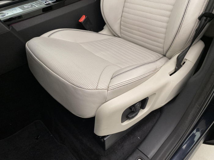 Land Rover Discovery 3.0TDV6 HSE AWD AUT CZ