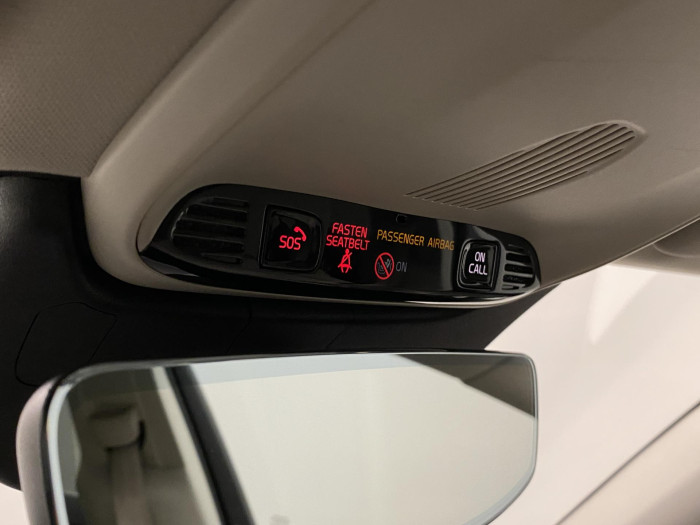 Volvo XC60 B5 AWD INSCRIPTION AUT