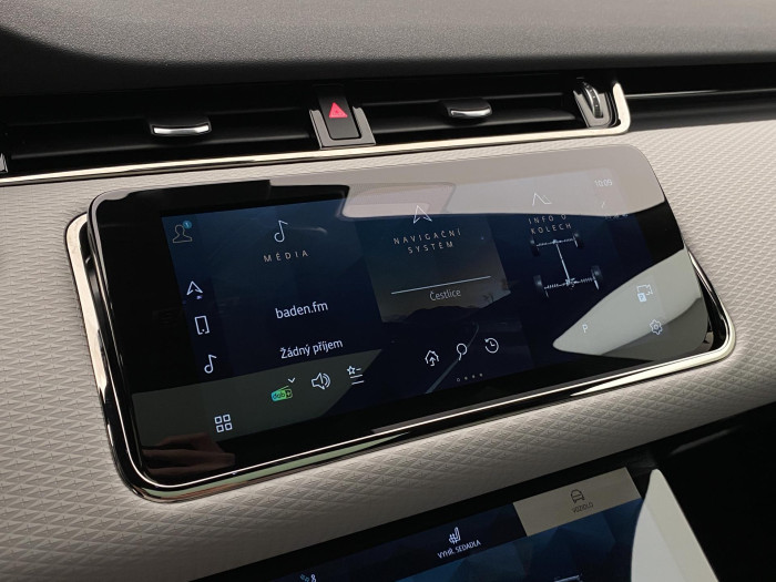 Land Rover Range Rover Evoque P300 HST AWD AUT