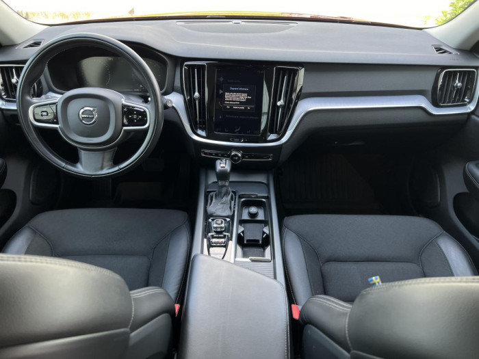 Volvo V60 CROSS COUNTRY D4 AWD Aut 1.maj 2.0 d