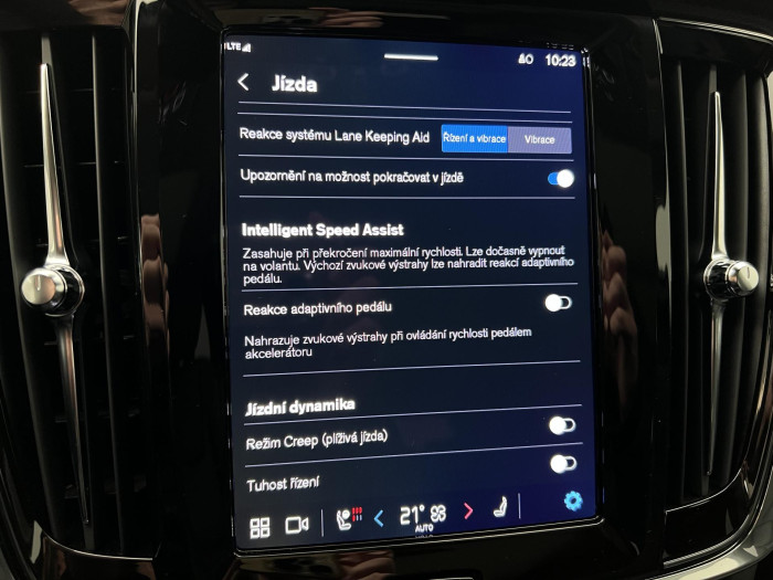 Volvo V90 T6 AWD RECHARGE PLUS BRIGHT