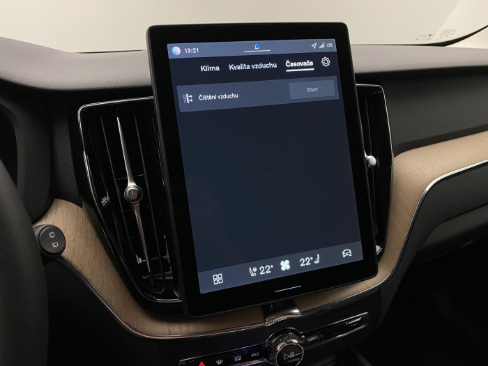 Volvo XC60 B5 AWD AUT DARK PLUS