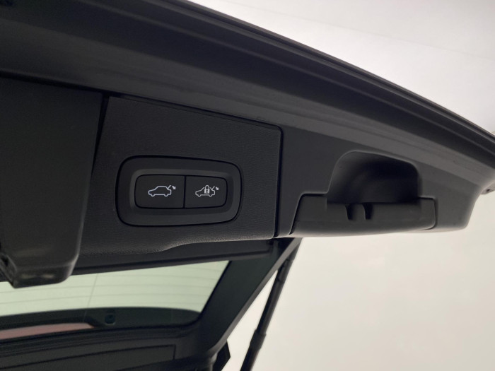 Volvo XC60 T6 AWD INSCRIPTION AUT CZ