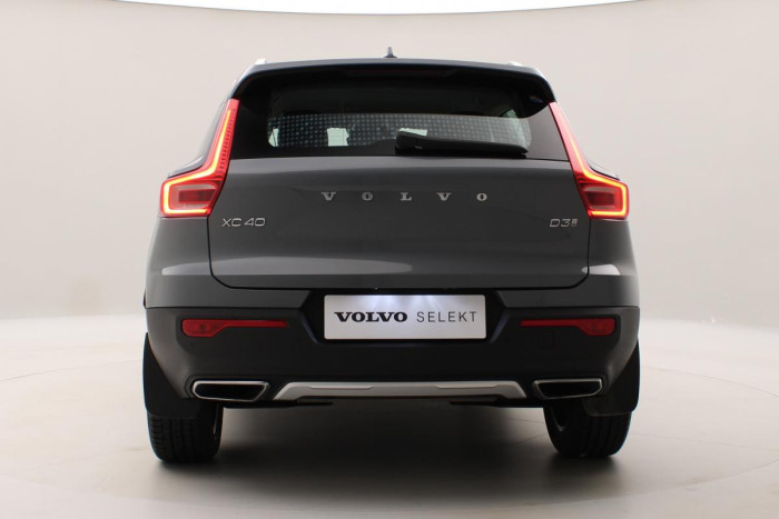 Volvo XC40 D3 INSCRIPTION AUT REZERVACE 2.0 d