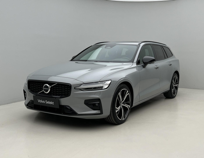 Volvo V60 B4 PLUS DARK AUT 1.maj.