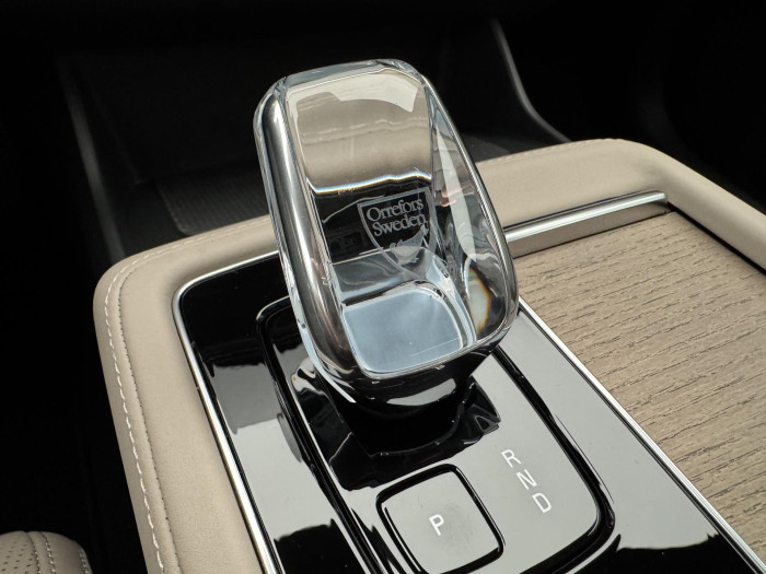 Volvo XC90 B5 AWD AUT DARK ULTRA 7 míst