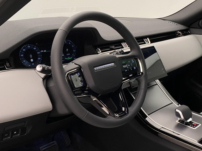 Land Rover Range Rover Evoque P270e S AWD REZERVACE