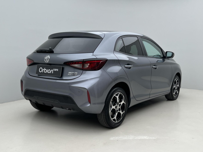 MG MG3 EXCLUSIVE HYBRID+ AUT CZ 1.maj 1.5 Exclusive
