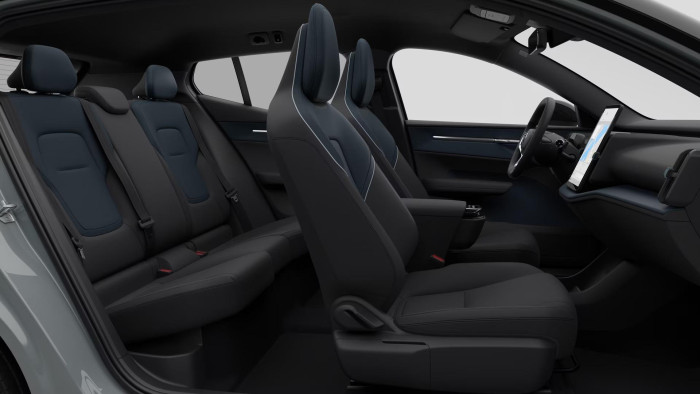 Volvo EX30 CROSS COUNTRY P8 AWD PLUS