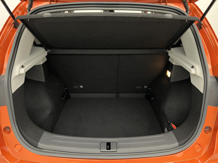 MG ZS 1.5 ESSENTIAL PLUS CZ
