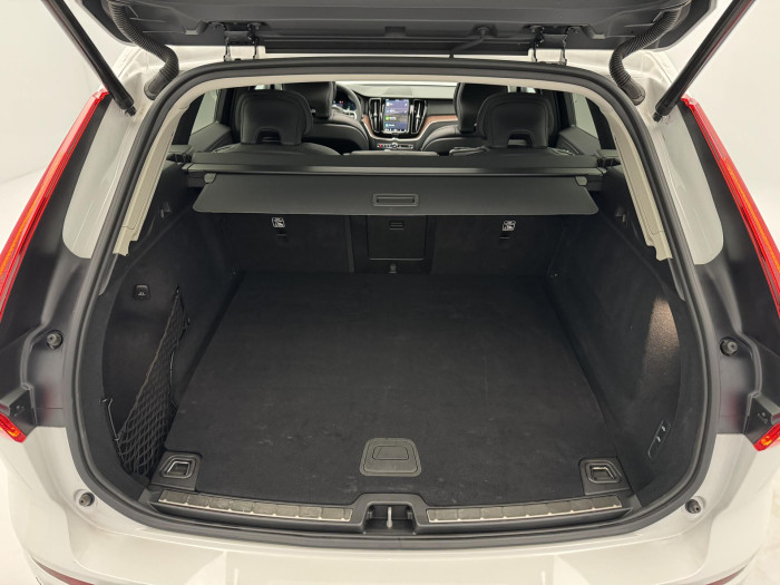 Volvo XC60 T8 AWD RECHARGE BRIGHT PLUS