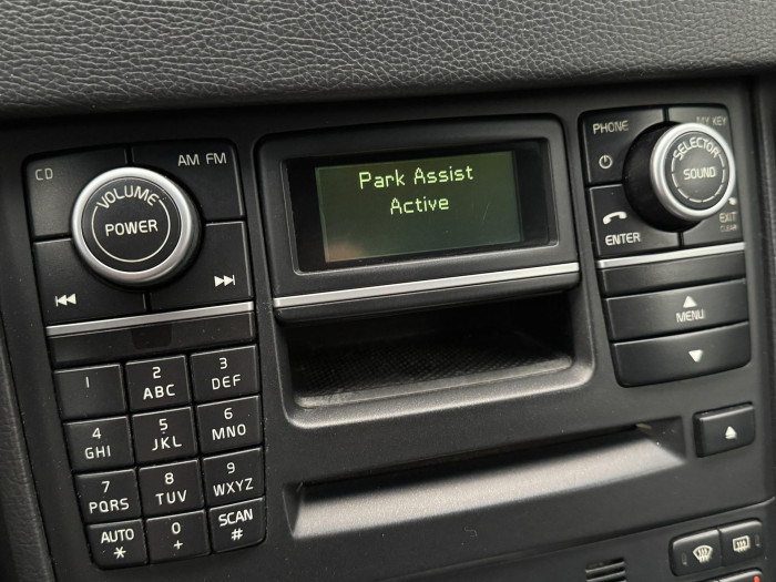 Volvo XC90 D5 AWD SUMMUM AUT 7 míst CZ 2.4 d Summum