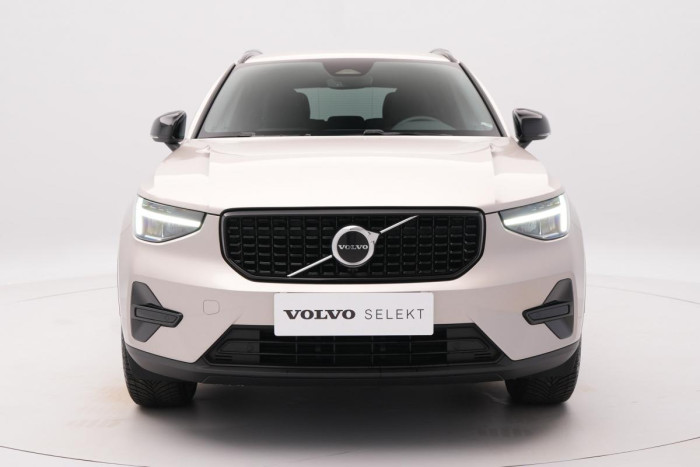 Volvo XC40 B3 DARK PLUS AUT CZ 1.maj.