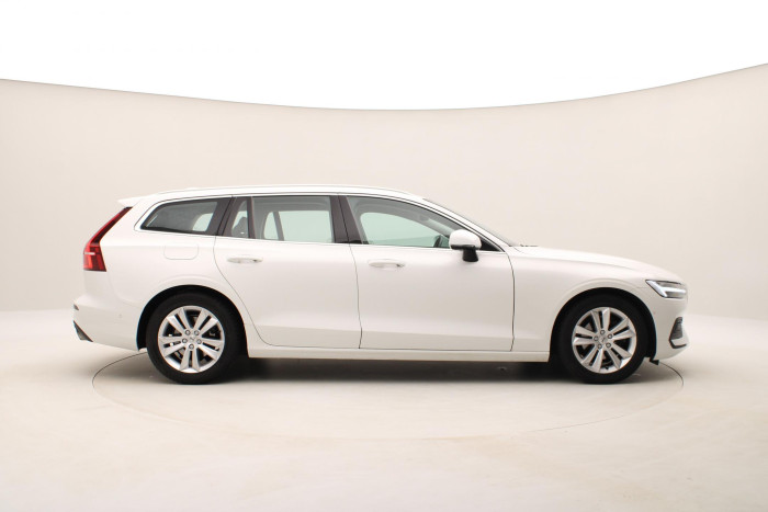 Volvo V60 D3 MOMENTUM PRO AUT 1.maj 2.0 d Momentum