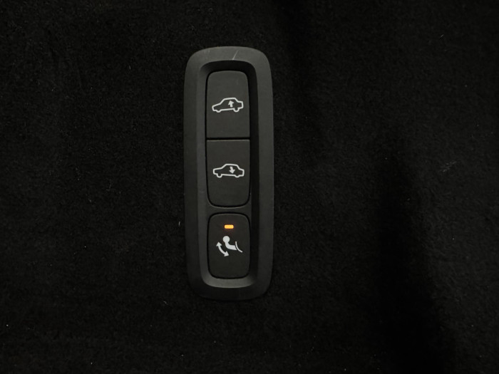 Volvo XC60 D5 AWD INSCRIPTION AUT CZ 2.0 d