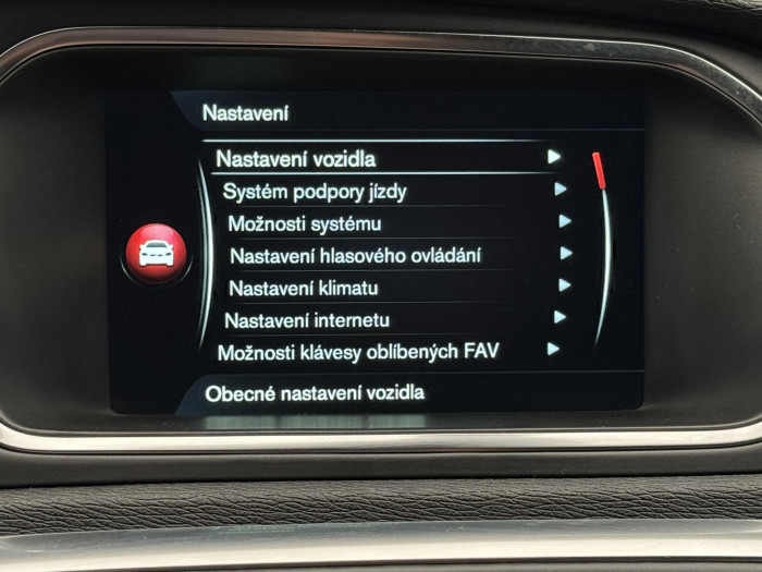Volvo V40 D3 MOMENTUM 2.0 d Momentum