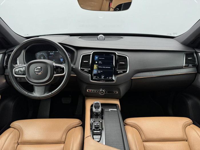 Volvo XC90 B5 AWD INSCRIPTION CZ 1.maj 7M