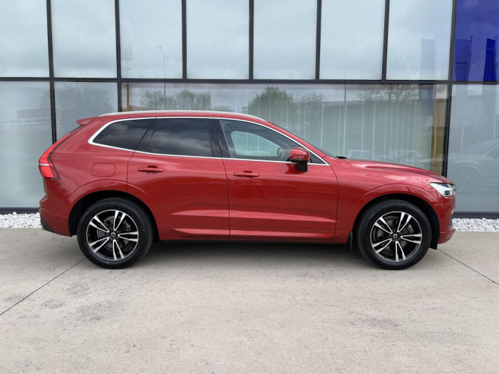 Volvo XC60 B5 MOMENTUM Aut 1.maj. 2.0 Momentum