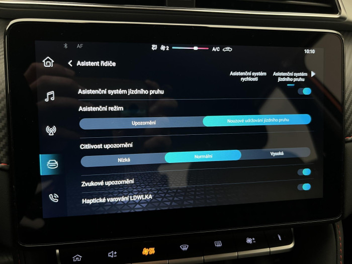 MG ZS 1.5 ESSENTIAL PLUS CZ 1.maj.