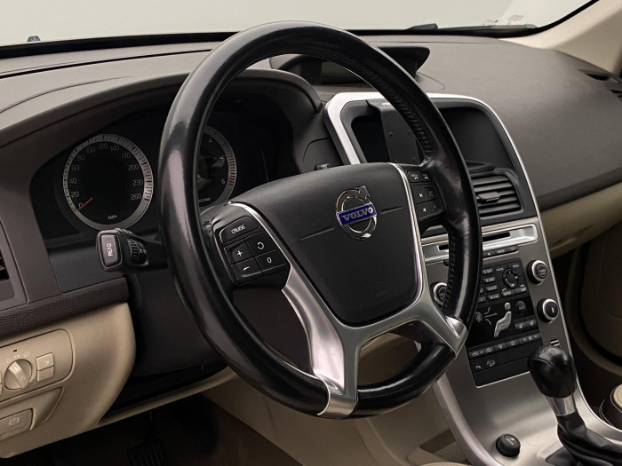Volvo XC60 D5 AWD SUMMUM CZ 2.4 d Summum