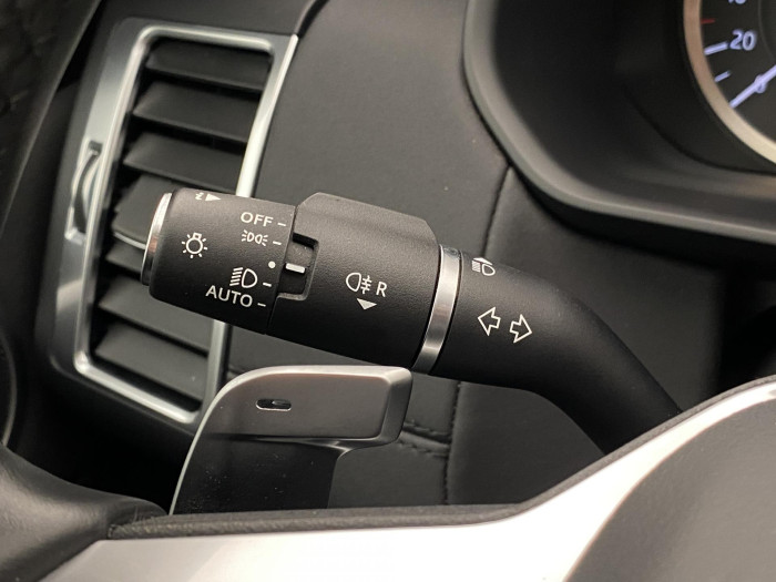 Land Rover Discovery D300 SE AWD AUT CZ 3.0 d SE