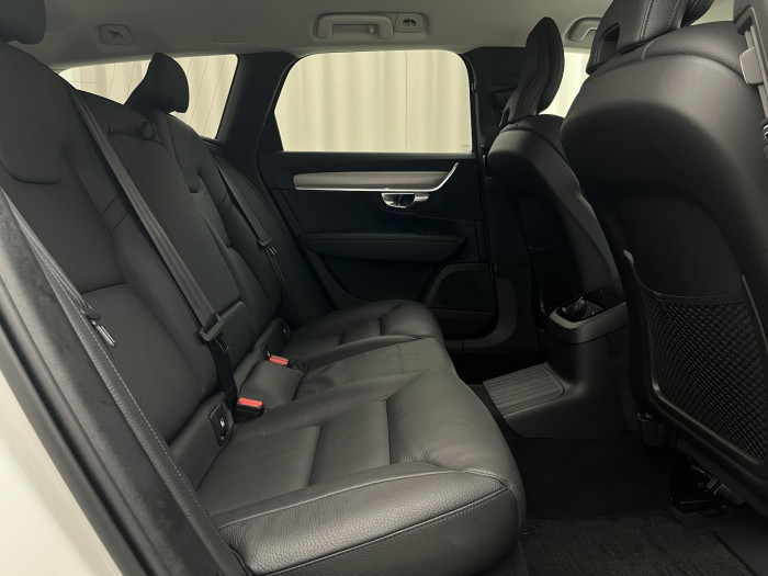 Volvo V90 T6 AWD RECHARGE PLUS DARK AUT