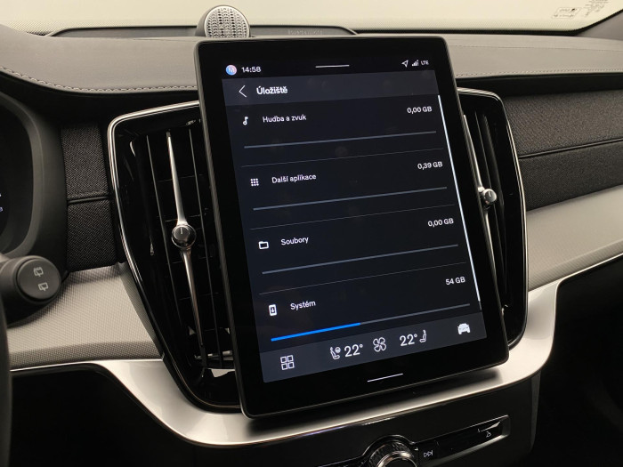 Volvo XC90 B5 AWD BLACK EDITION PLUS 7