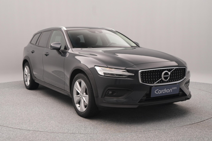 Volvo V60 CC D4 AWD MOMENTUM CZ 1.maj 2.0 d CC CC Momentum