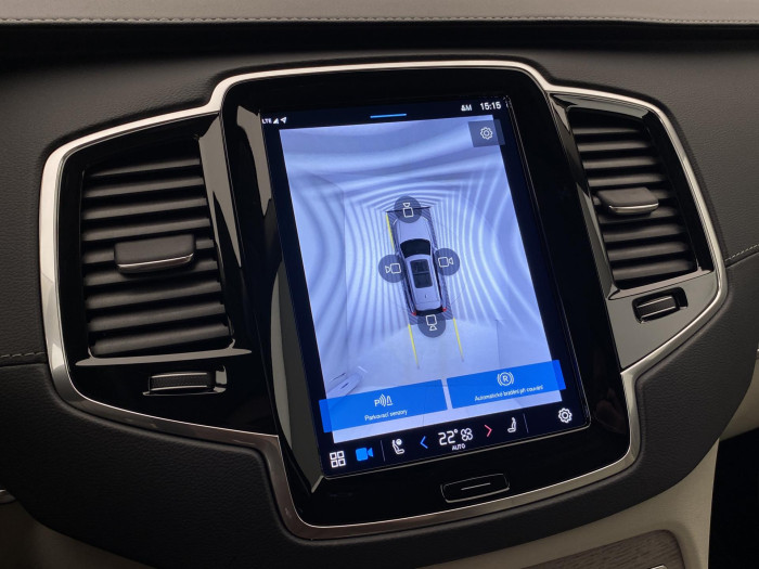 Volvo XC90 T8 AWD RECHARGE DARK REZERVACE