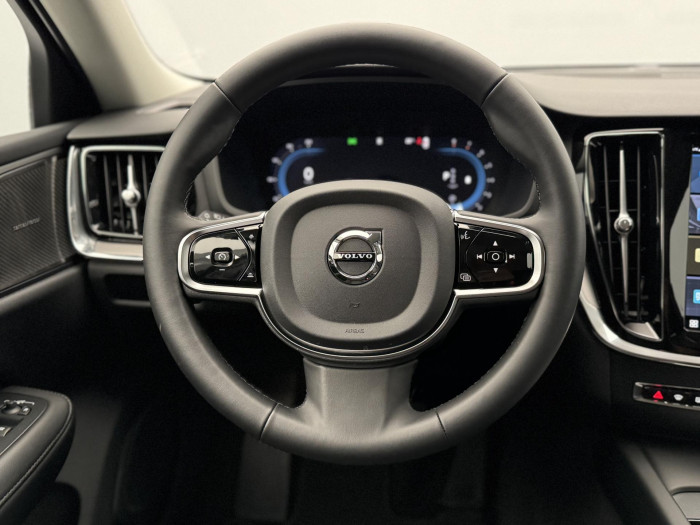 Volvo V60 CC B5 AWD BRIGHT AUT 1.maj 2.0 CC CC